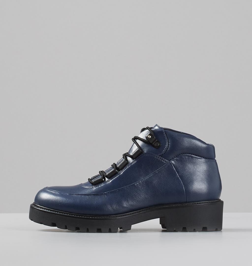 vagabond blue boots
