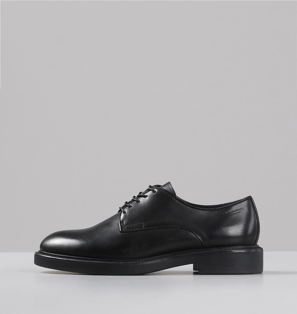 black on black shoes