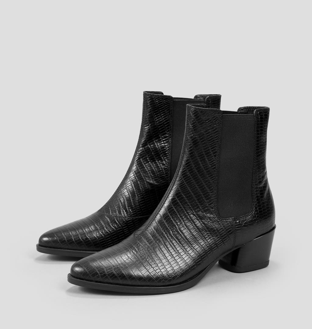 Lara Embossed leather Boots - Black 