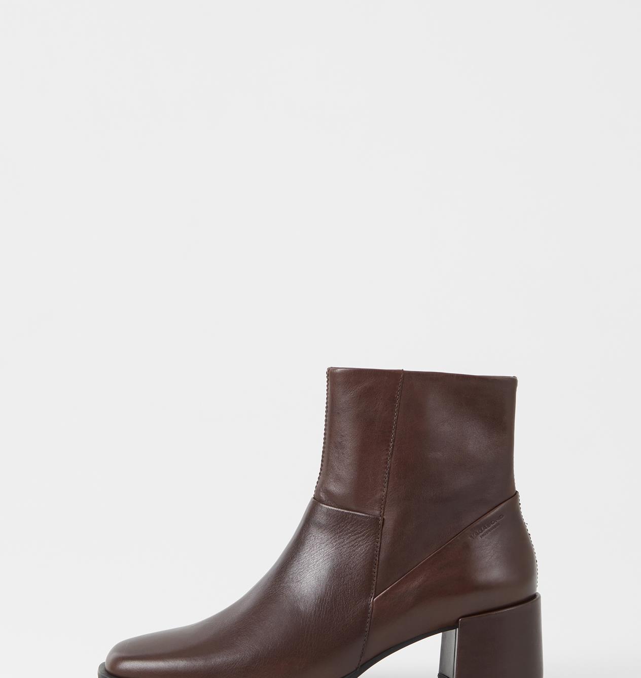 Stina - Dark brown Boots Woman | Vagabond