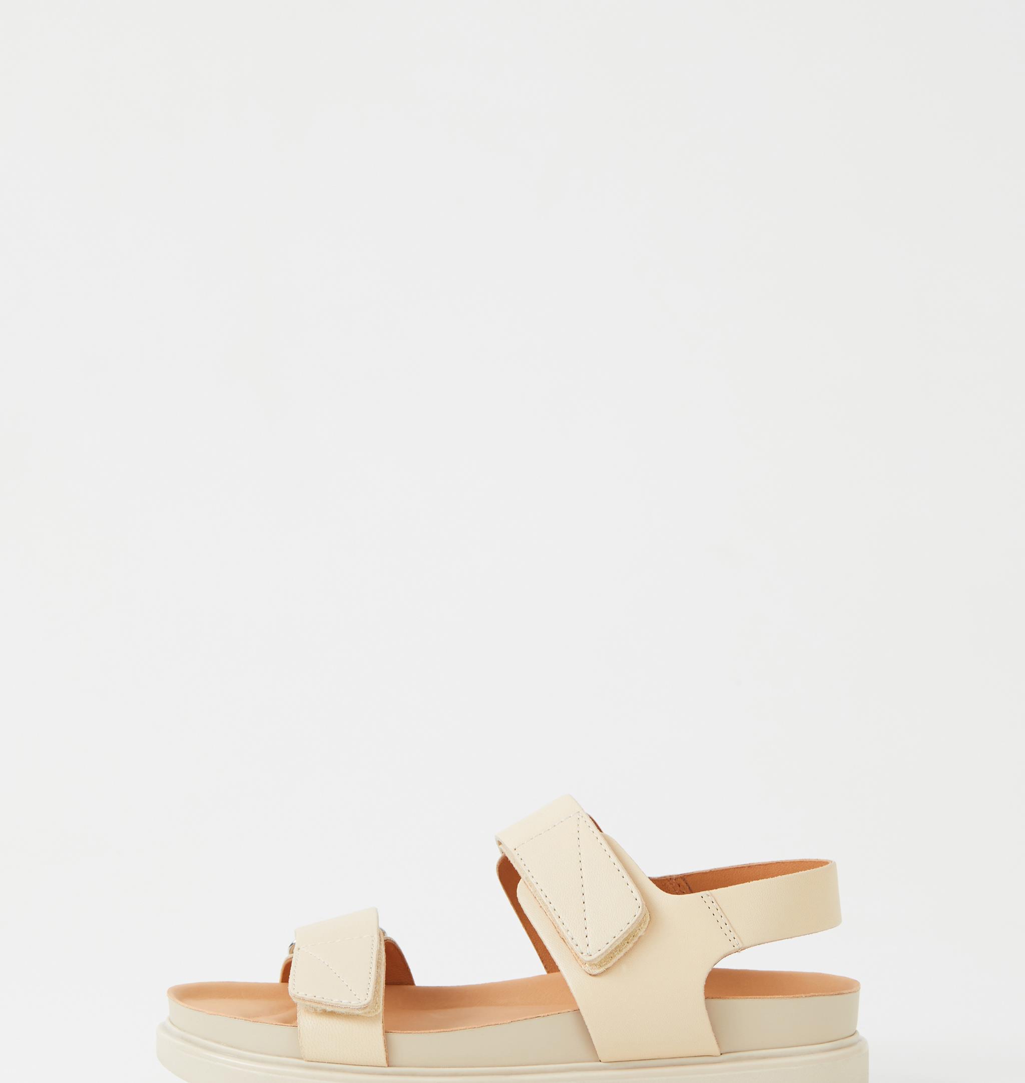 Erin Off white Sandals |