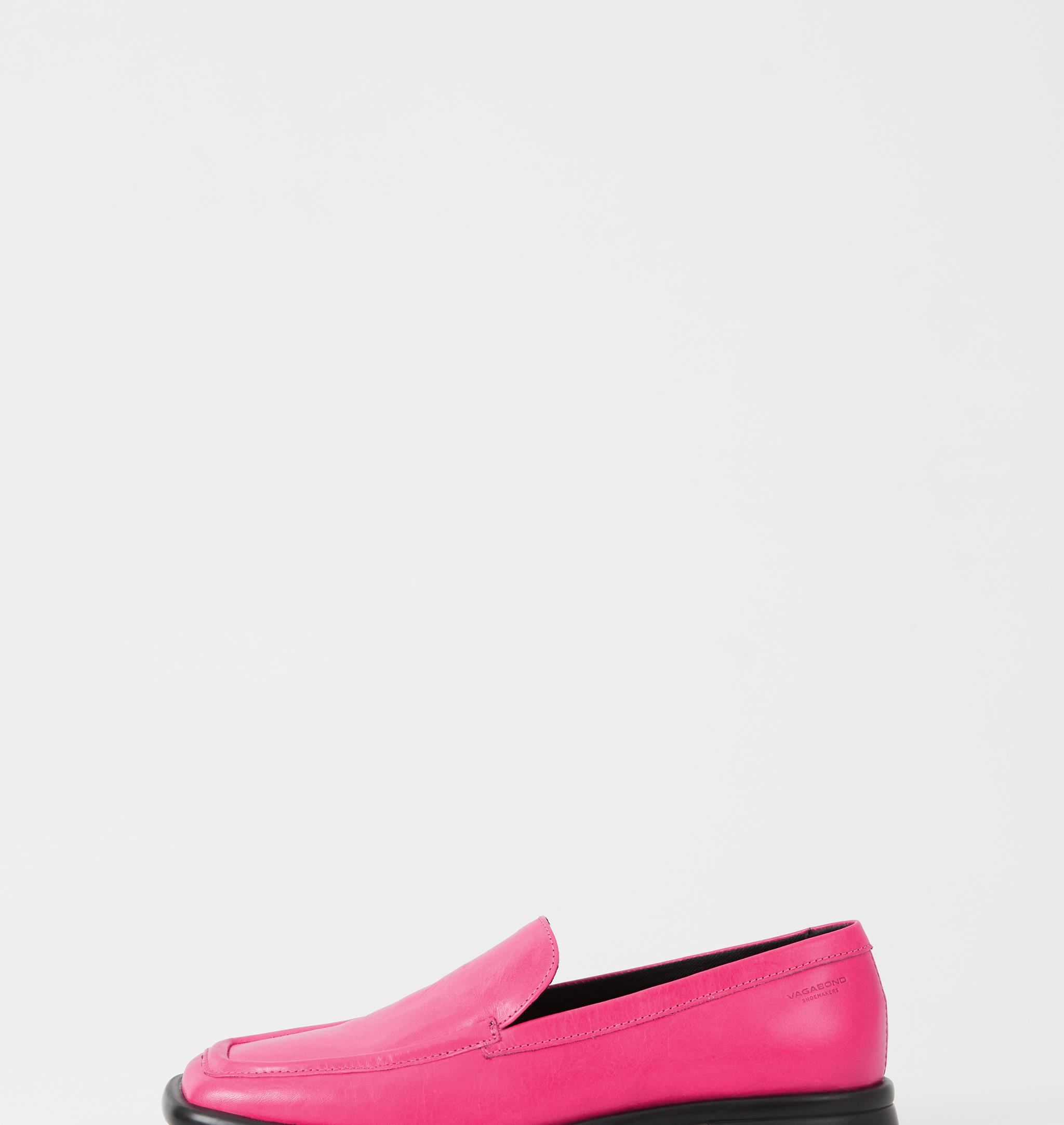 - Pink Loafer Woman | Vagabond