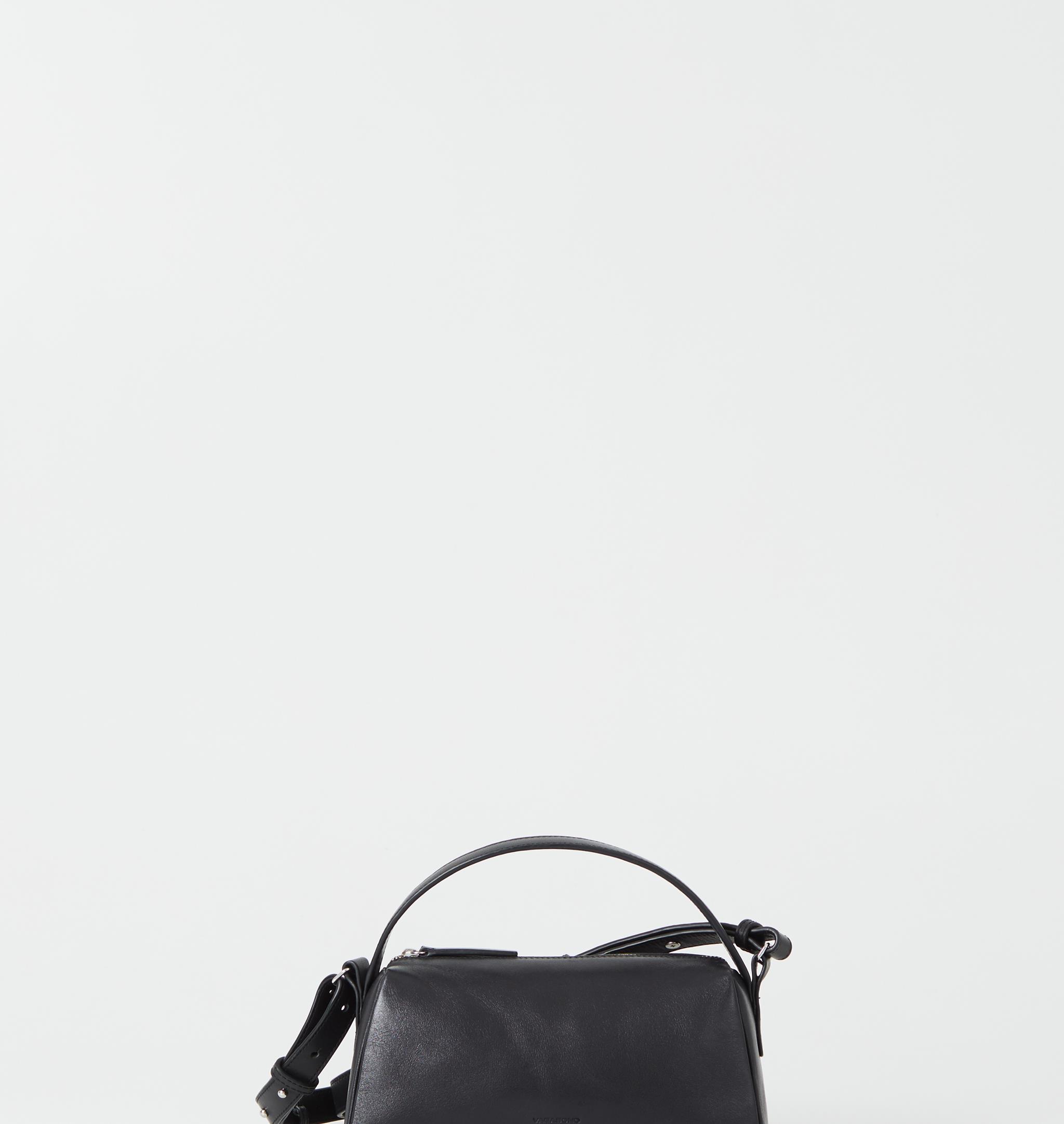 Florina Black Bag Woman | Vagabond