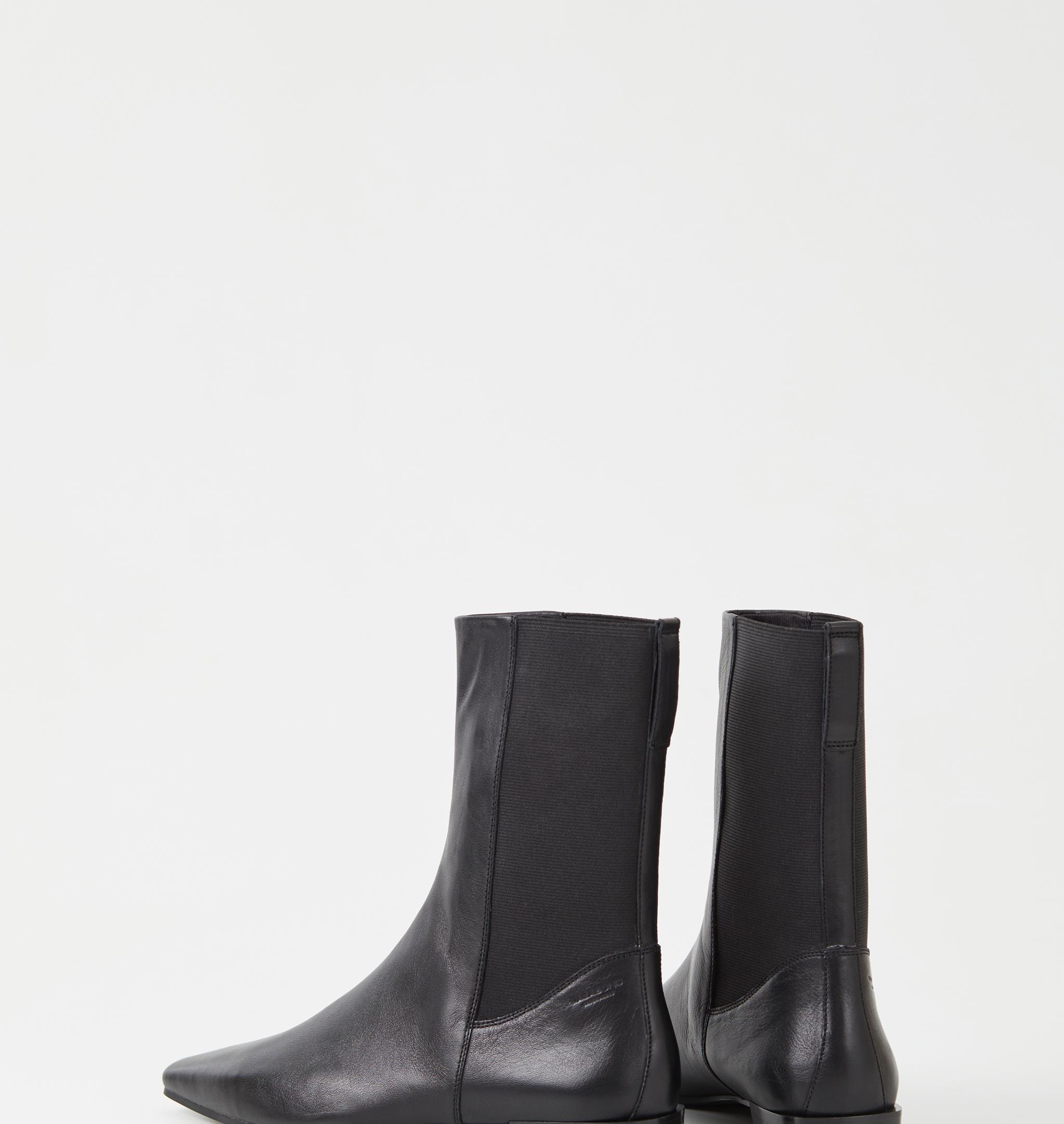 haru flat cowboy boot