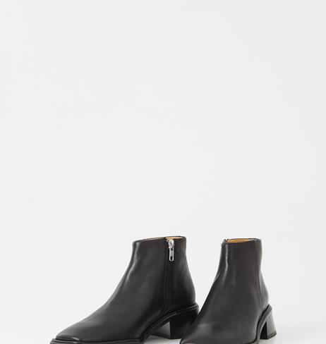 cos square toe boots