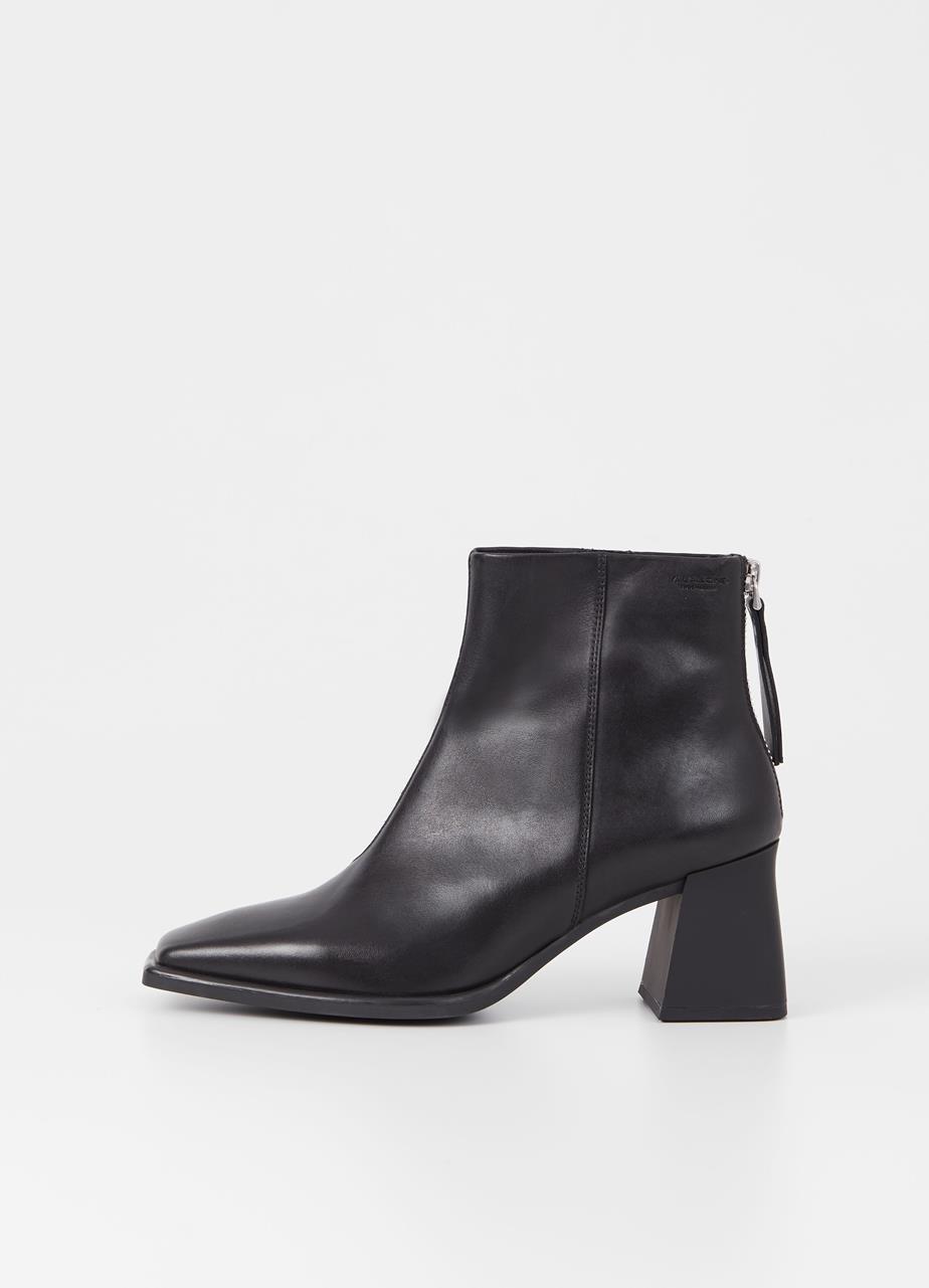 Hedda - Black Boots Woman | Vagabond