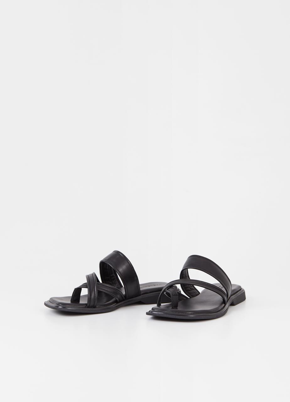 Vagabond - Izzy | Sandals | Black | Woman