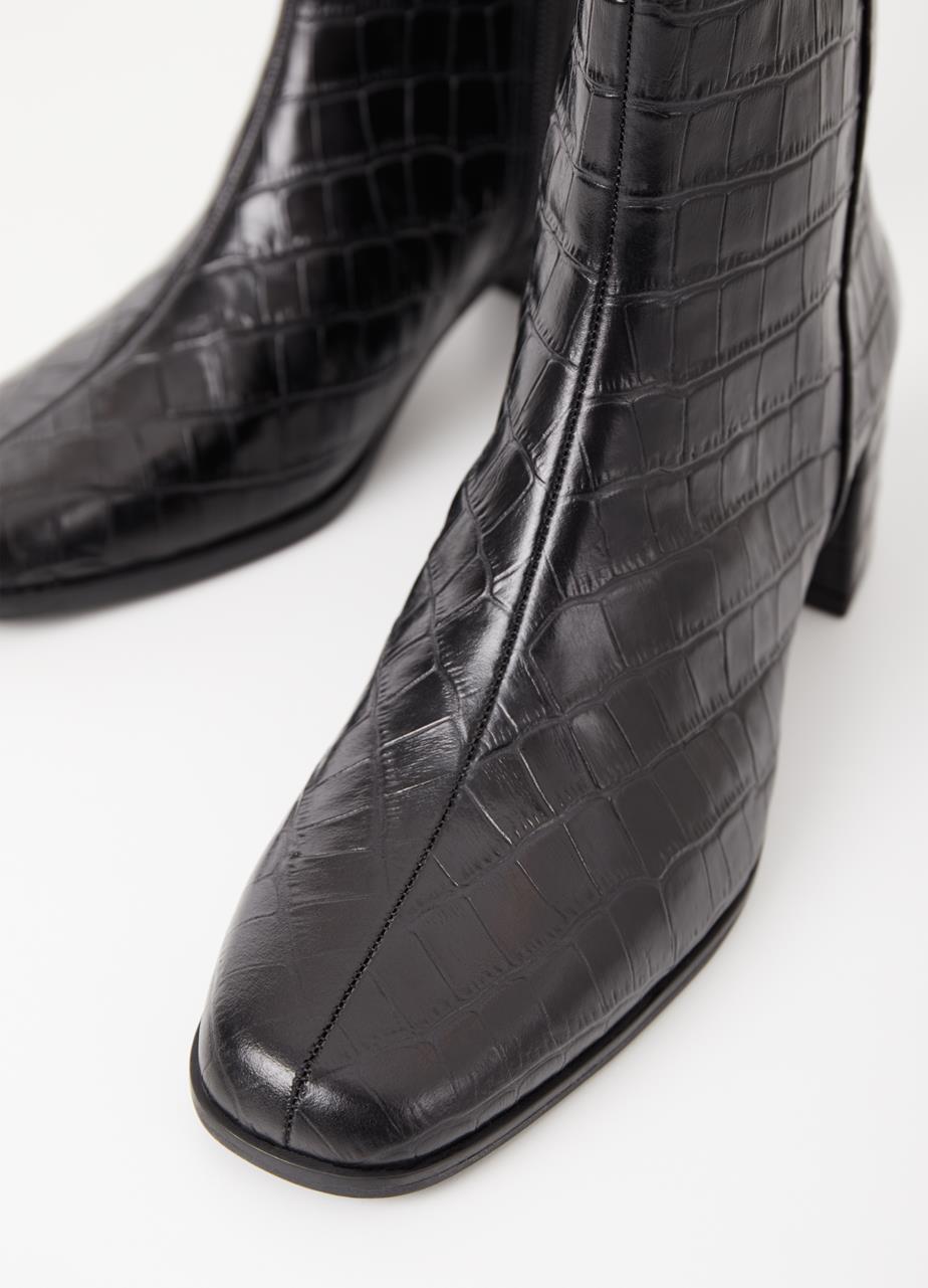 haru flat cowboy boot