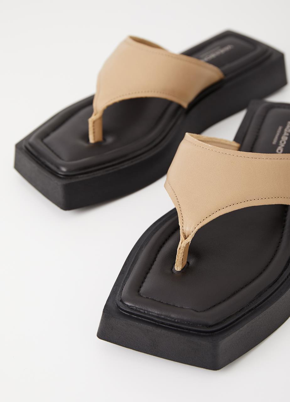 Evy Lark Cow Leather Sandals