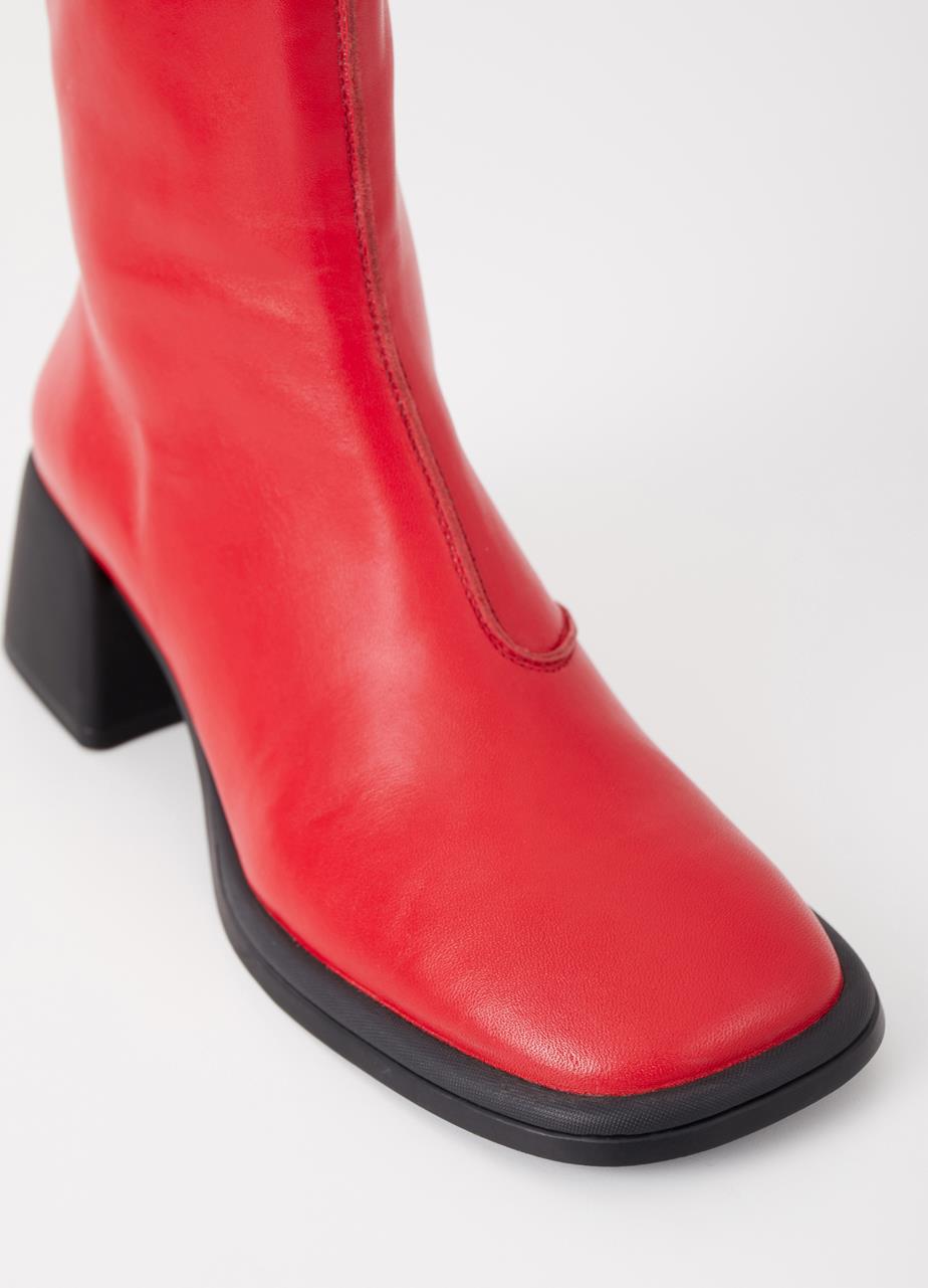 Ansie Red leather